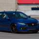 Illustration for article titled The 2017 Honda Civic Type R Is A Beast But You Won't Forget It’s Front-Wheel Drive